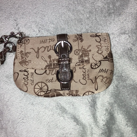 Brand New Coach Handbag! - Picture 2 of 5